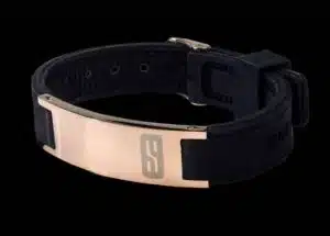 EA armband Svart silicon