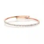 Armring roséfärgad med stenar bijouterier finns i 4 färger (rosé vit, svart, guld) denna är mycket fina att kombinera med någon av de andra