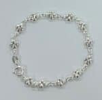 Silverarmband klöver