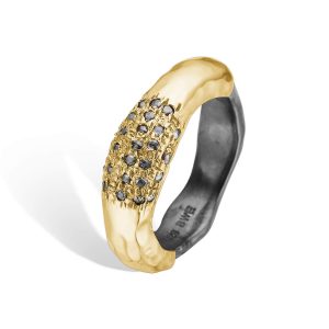 By Birdie Ring-Sacra-Pave