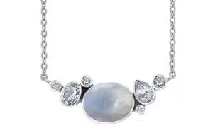 Silver collier med stenar